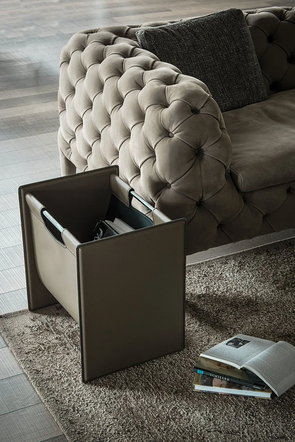 JERRY Magazine Rack