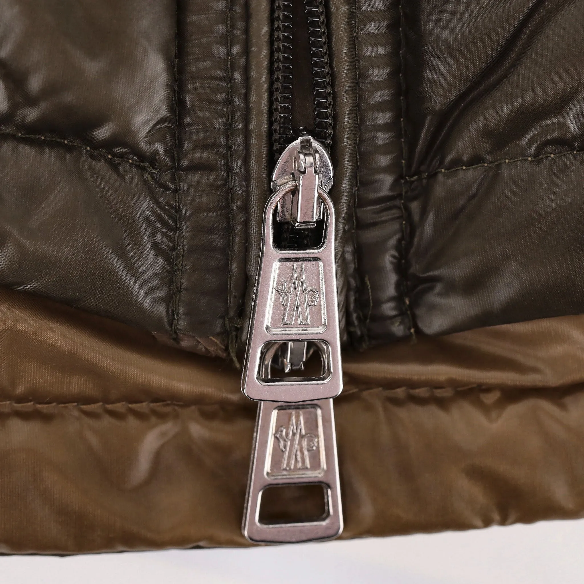 Moncler Barant Puffer Down Gilet. Size 4US