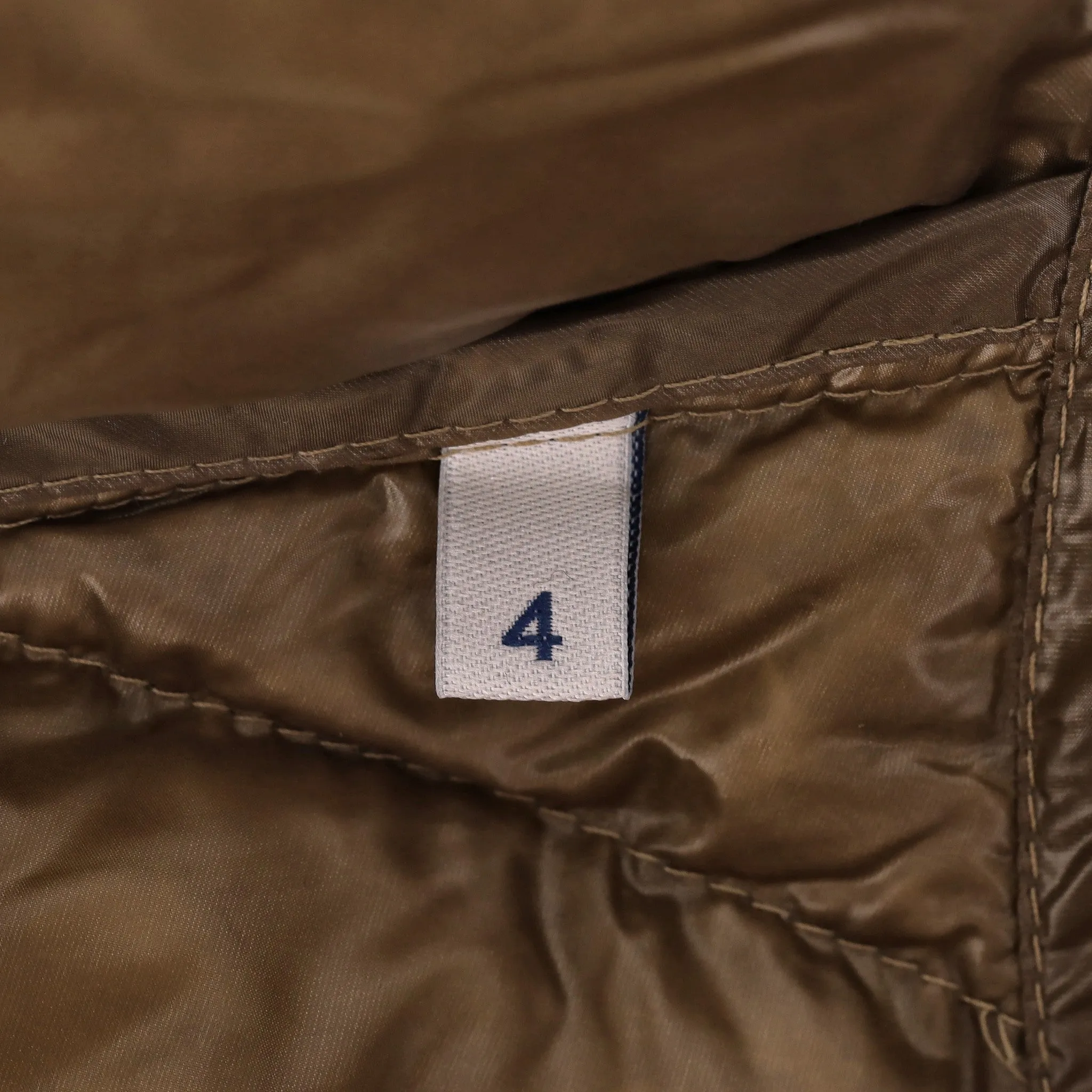 Moncler Barant Puffer Down Gilet. Size 4US