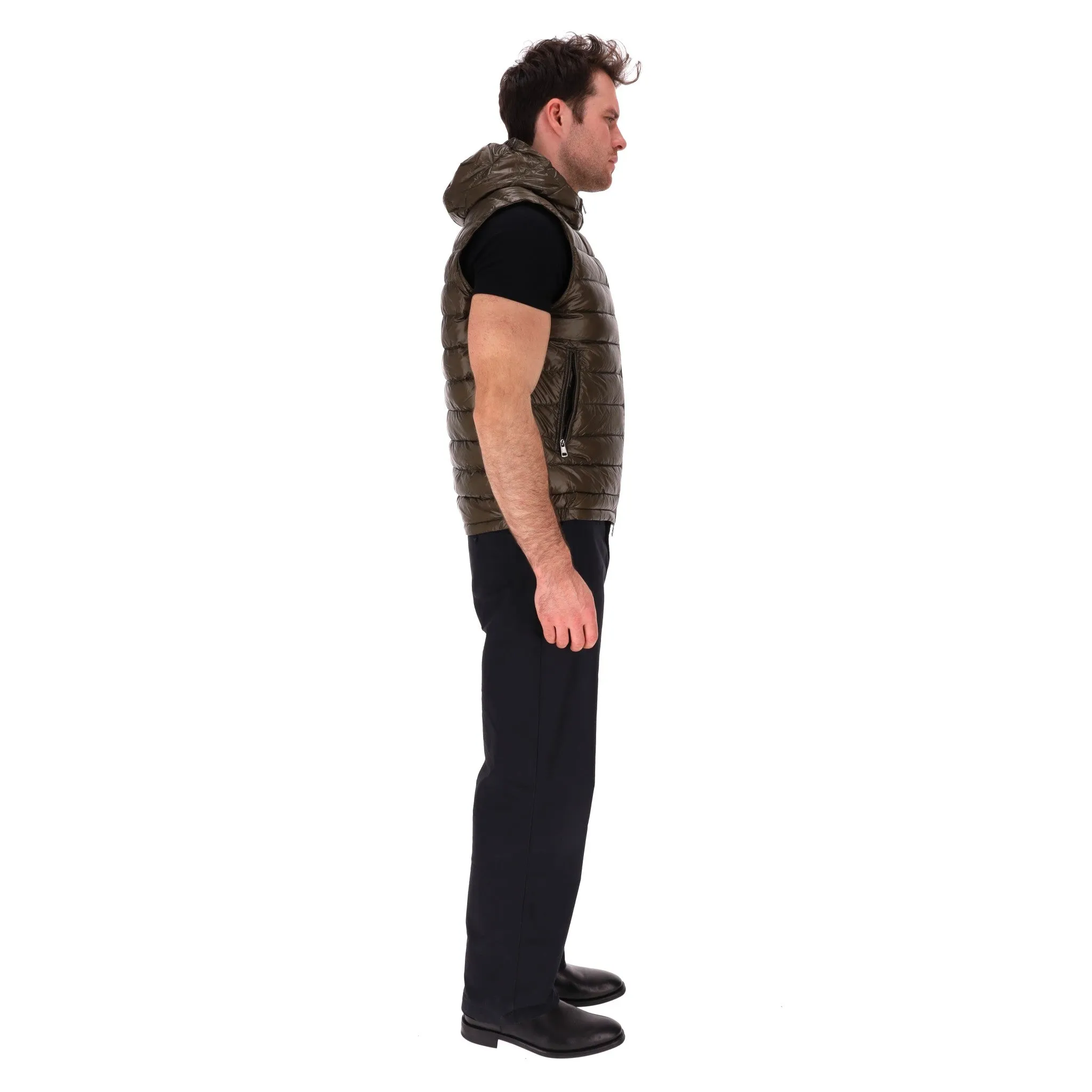 Moncler Barant Puffer Down Gilet. Size 4US