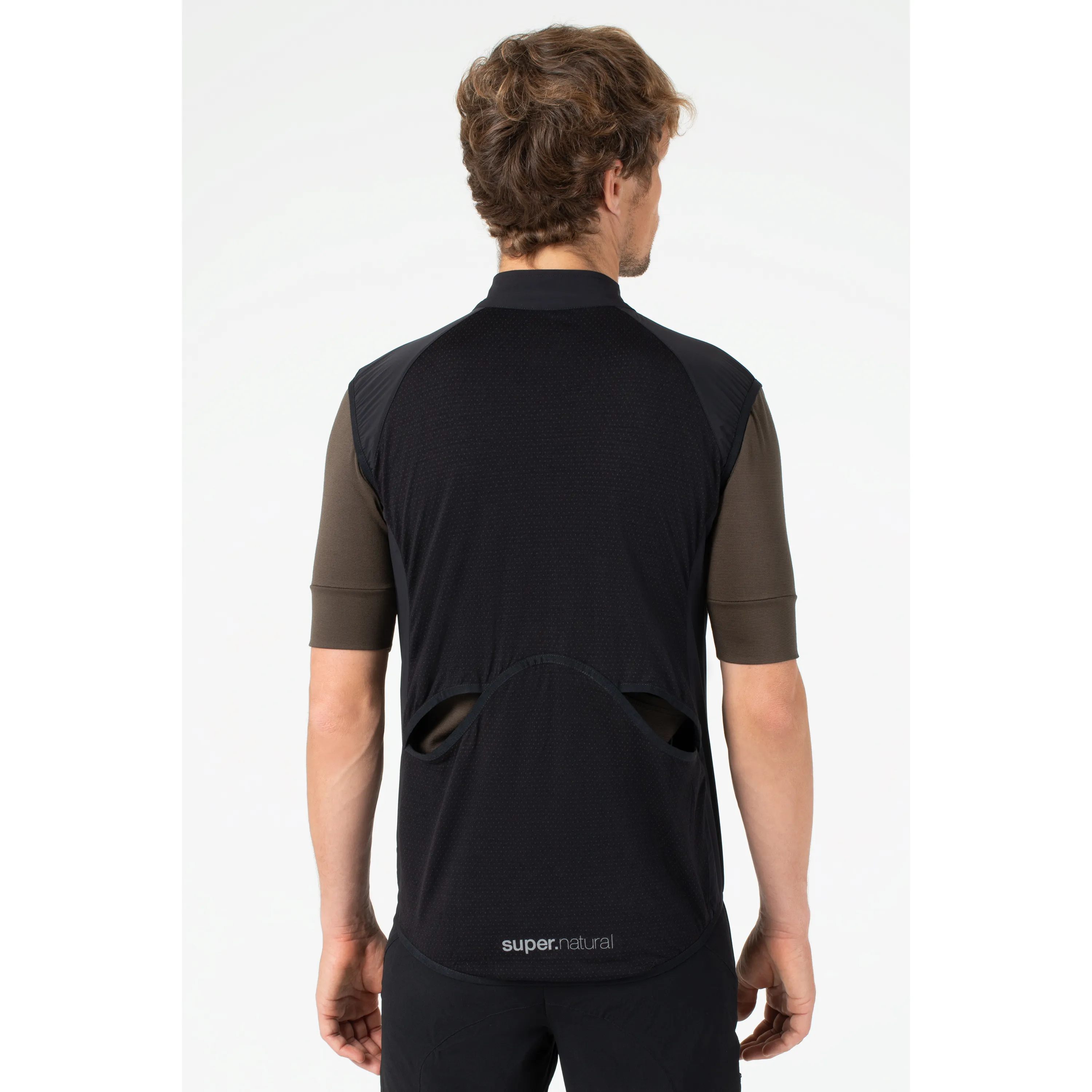 super.natural Men&#x27;s Unstoppable Gilet Jet Black | Buy super.natural Men&#x27;s Unstoppable Gilet Jet Black here | Outnorth